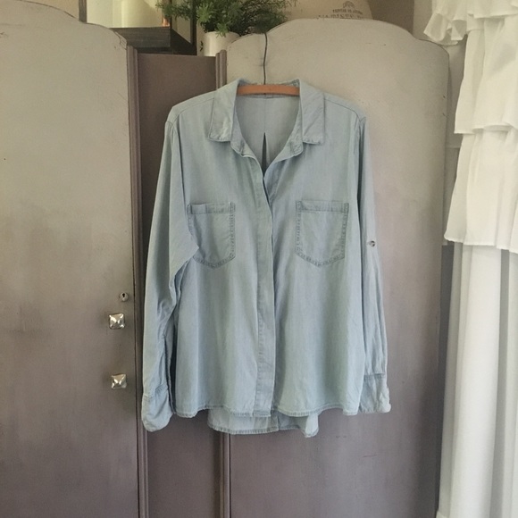 Joan Vass Tops - Chambray Split Back Button Up Top